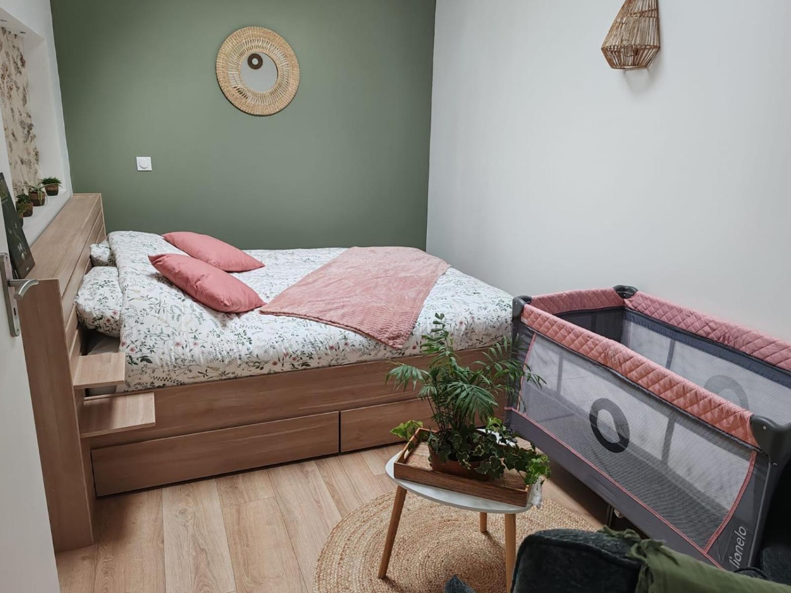 Chez Peggy Bed & Breakfast ลาแฟร์เต-ซูส์-ชูอาร์ ภายนอก รูปภาพ